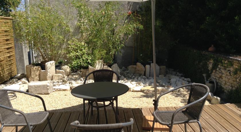 Bed and Breakfast La Grange D'Aunis Aigrefeuille-dʼAunis Esterno foto