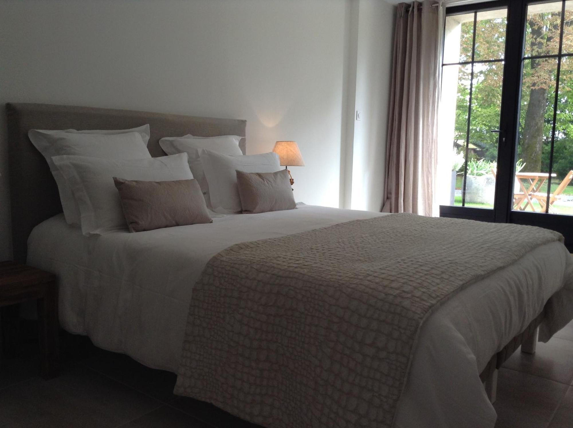 Bed and Breakfast La Grange D'Aunis Aigrefeuille-dʼAunis Esterno foto
