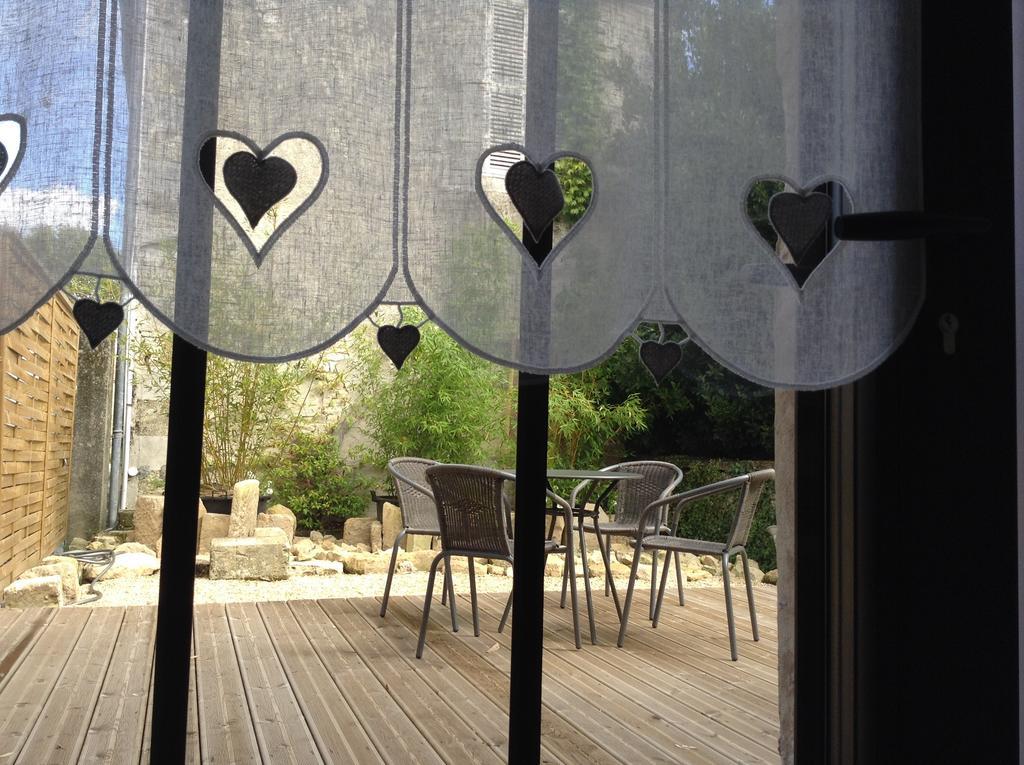 Bed and Breakfast La Grange D'Aunis Aigrefeuille-dʼAunis Esterno foto