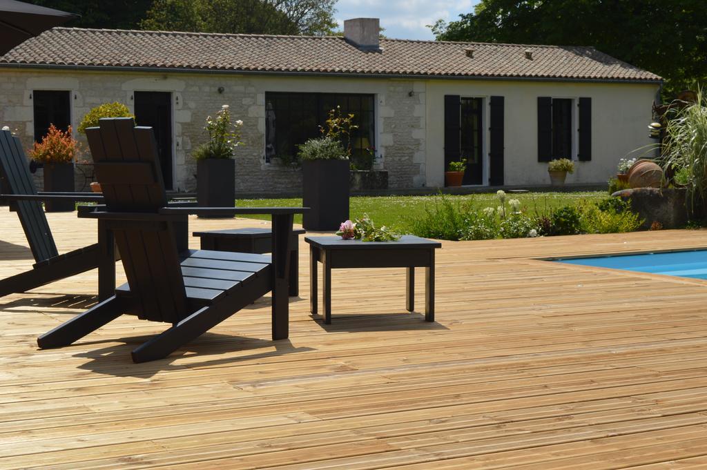 Bed and Breakfast La Grange D'Aunis Aigrefeuille-dʼAunis Esterno foto