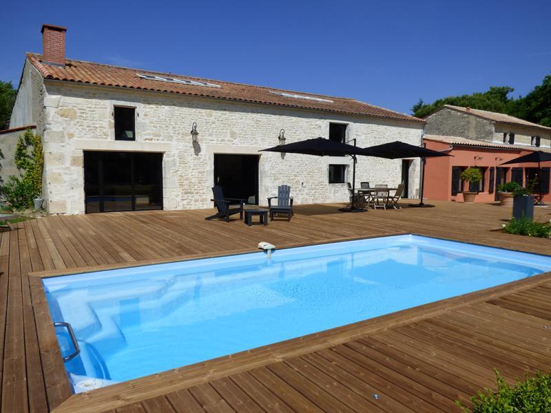Bed and Breakfast La Grange D'Aunis Aigrefeuille-dʼAunis Esterno foto